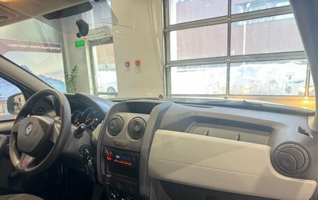 Renault Duster I рестайлинг, 2018 год, 950 000 рублей, 5 фотография