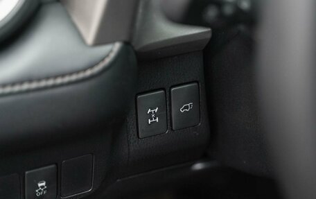 Toyota RAV4, 2015 год, 1 950 000 рублей, 10 фотография