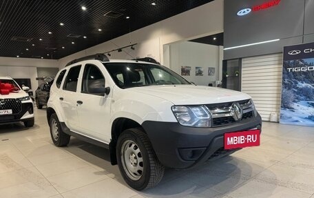 Renault Duster I рестайлинг, 2018 год, 950 000 рублей, 3 фотография