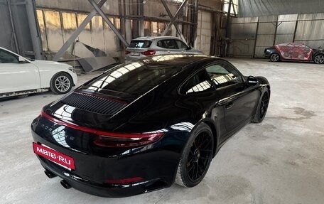 Porsche 911, 2018 год, 10 900 000 рублей, 3 фотография