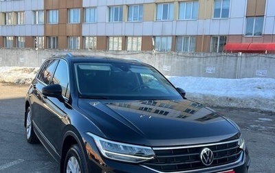 Volkswagen Tiguan II, 2021 год, 3 100 000 рублей, 1 фотография