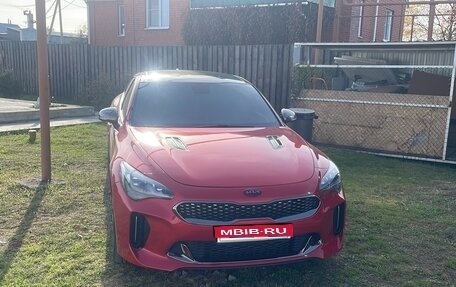 KIA Stinger I, 2018 год, 2 450 000 рублей, 1 фотография