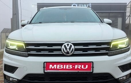 Volkswagen Tiguan II, 2018 год, 2 550 000 рублей, 1 фотография