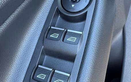 Ford Kuga III, 2017 год, 1 720 000 рублей, 11 фотография