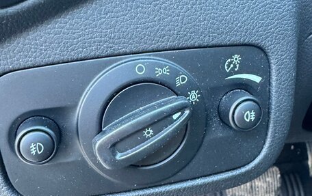 Ford Kuga III, 2017 год, 1 720 000 рублей, 12 фотография