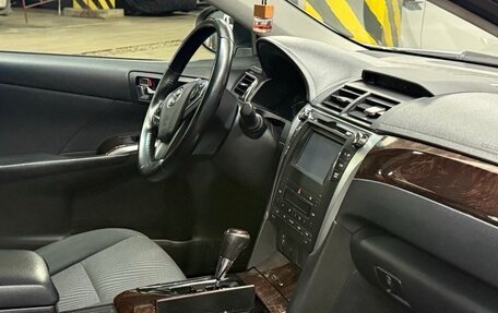 Toyota Camry, 2015 год, 2 150 000 рублей, 9 фотография