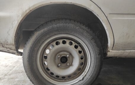 Toyota Sprinter VIII (E110), 2001 год, 134 000 рублей, 3 фотография