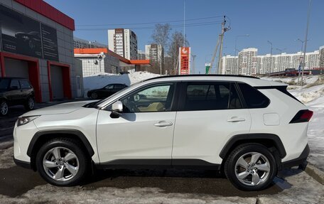 Toyota RAV4, 2020 год, 3 450 000 рублей, 3 фотография