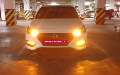 Hyundai Solaris II рестайлинг, 2017 год, 1 300 000 рублей, 16 фотография