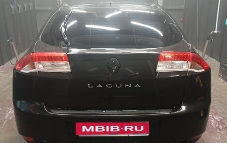 Renault Laguna III рестайлинг, 2008 год, 250 000 рублей, 2 фотография