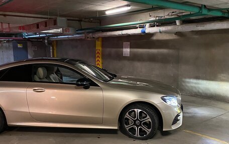 Mercedes-Benz E-Класс, 2018 год, 6 500 000 рублей, 5 фотография