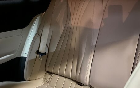 Mercedes-Benz E-Класс, 2018 год, 6 500 000 рублей, 26 фотография