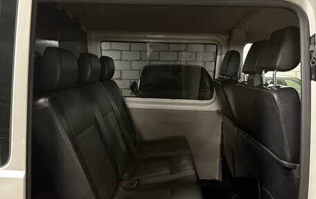 Volkswagen Transporter T6 рестайлинг, 2019 год, 2 449 999 рублей, 6 фотография
