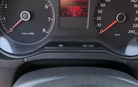 Volkswagen Polo VI (EU Market), 2011 год, 610 000 рублей, 13 фотография