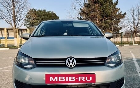 Volkswagen Polo VI (EU Market), 2011 год, 610 000 рублей, 3 фотография