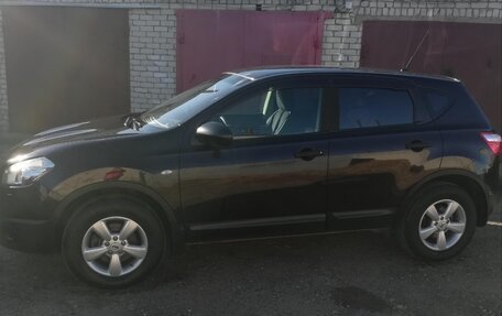 Nissan Qashqai, 2010 год, 1 100 000 рублей, 2 фотография