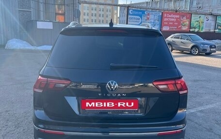 Volkswagen Tiguan II, 2021 год, 3 100 000 рублей, 5 фотография