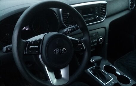 KIA Sportage IV рестайлинг, 2020 год, 2 450 000 рублей, 5 фотография