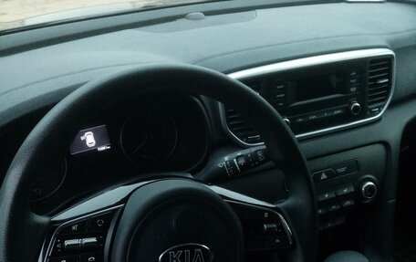 KIA Sportage IV рестайлинг, 2020 год, 2 450 000 рублей, 6 фотография