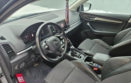 Skoda Karoq I, 2021 год, 1 900 000 рублей, 5 фотография