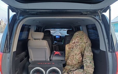 Hyundai H-1 II рестайлинг, 2008 год, 1 230 000 рублей, 5 фотография