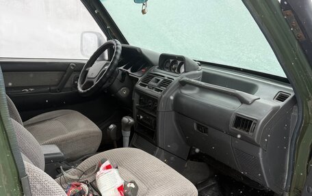 Mitsubishi Pajero III рестайлинг, 1995 год, 480 000 рублей, 3 фотография