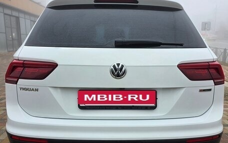 Volkswagen Tiguan II, 2018 год, 2 550 000 рублей, 2 фотография