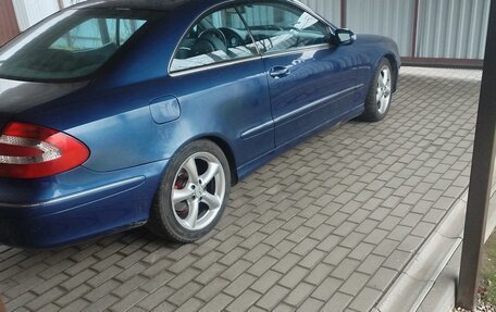 Mercedes-Benz CLK-Класс, 2003 год, 1 100 000 рублей, 5 фотография