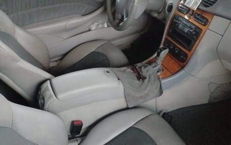 Mercedes-Benz CLK-Класс, 2003 год, 1 100 000 рублей, 8 фотография