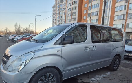 Hyundai Grand Starex Grand Starex I рестайлинг 2, 2010 год, 1 000 000 рублей, 4 фотография