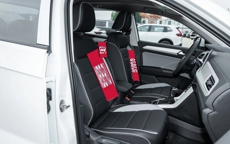 Volkswagen T-Cross I, 2023 год, 1 700 000 рублей, 23 фотография