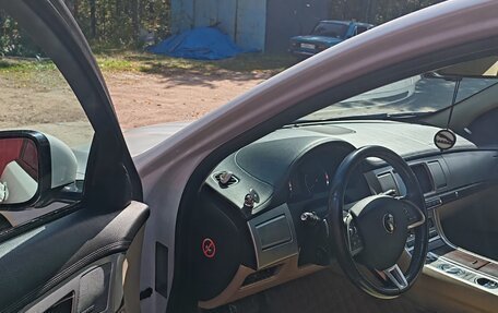 Jaguar XF I рестайлинг, 2014 год, 2 700 000 рублей, 10 фотография