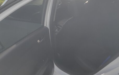 Hyundai Solaris II рестайлинг, 2019 год, 1 600 000 рублей, 12 фотография