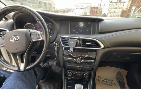 Infiniti QX30, 2016 год, 2 000 000 рублей, 10 фотография