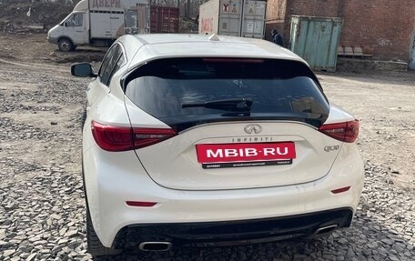 Infiniti QX30, 2016 год, 2 000 000 рублей, 3 фотография