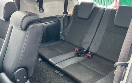 Toyota Wish II, 2017 год, 1 750 000 рублей, 7 фотография