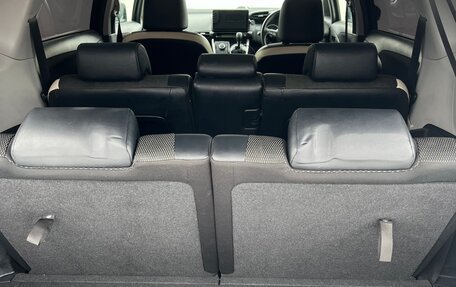 Toyota Wish II, 2017 год, 1 750 000 рублей, 9 фотография