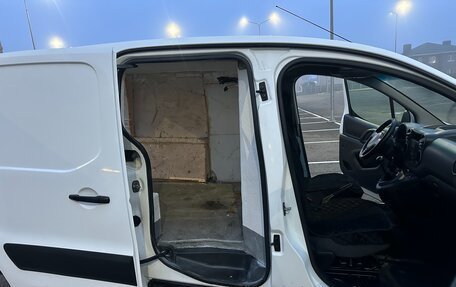 Citroen Berlingo II рестайлинг, 2013 год, 699 000 рублей, 25 фотография