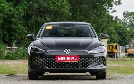 Volkswagen Lavida, 2023 год, 1 550 000 рублей, 2 фотография