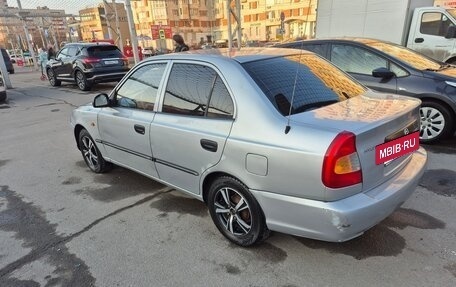Hyundai Accent II, 2005 год, 300 000 рублей, 3 фотография