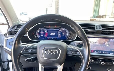 Audi Q3, 2022 год, 2 700 000 рублей, 13 фотография