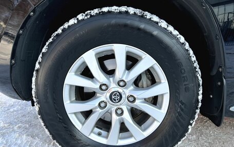 Toyota Land Cruiser 200, 2019 год, 6 600 000 рублей, 7 фотография