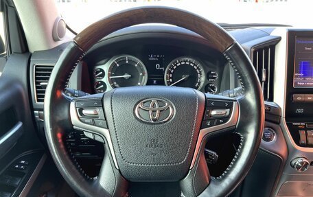 Toyota Land Cruiser 200, 2019 год, 6 600 000 рублей, 11 фотография