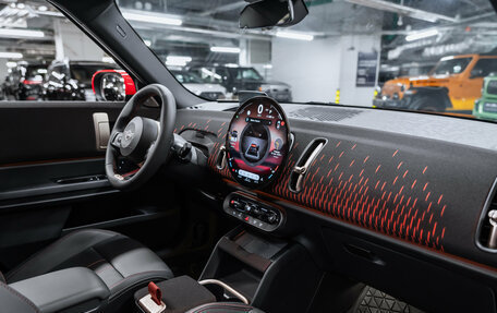 MINI Countryman, 2024 год, 6 400 000 рублей, 2 фотография