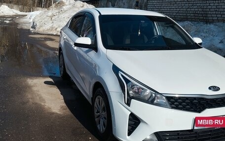 KIA Rio IV, 2021 год, 1 430 000 рублей, 2 фотография