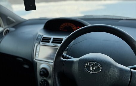 Toyota Vitz, 2010 год, 700 000 рублей, 12 фотография