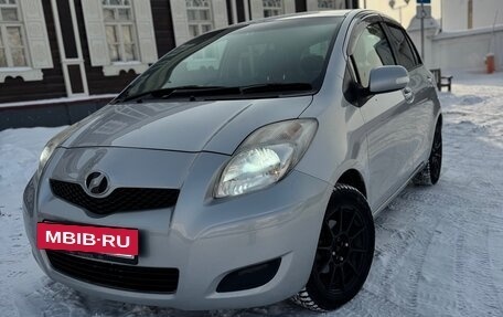 Toyota Vitz, 2010 год, 700 000 рублей, 3 фотография