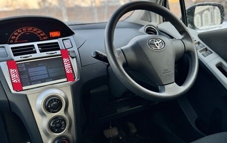Toyota Vitz, 2010 год, 700 000 рублей, 17 фотография