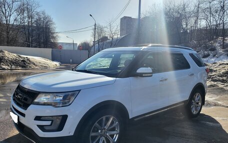 Ford Explorer VI, 2017 год, 3 700 000 рублей, 3 фотография