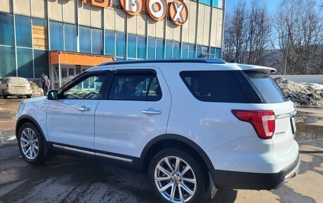 Ford Explorer VI, 2017 год, 3 700 000 рублей, 4 фотография
